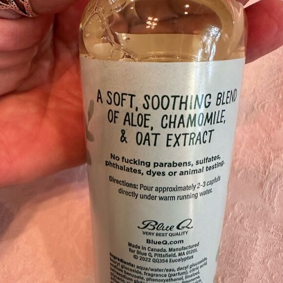 Blue Q Bubble Bath Delicate Flower Eucalyptus Neroli Lemongrass - Picture 4 of 5